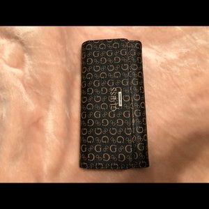 Guess Wallet